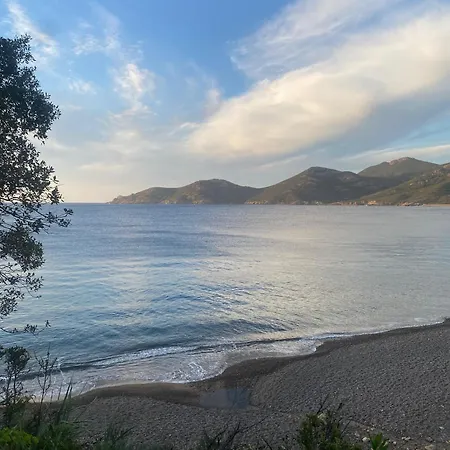 弗洛索玛餐厅酒店 3* 加莱里亚