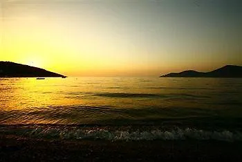 弗洛索玛餐厅酒店 3*